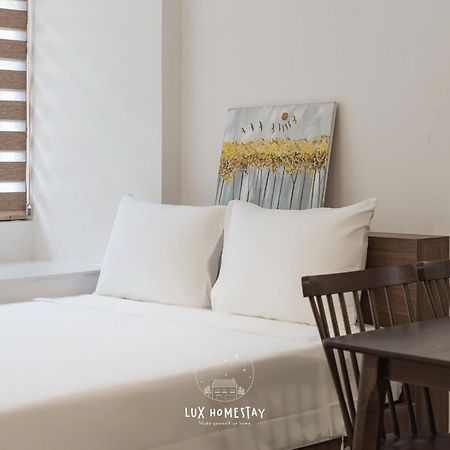 Lux Westlake Studio Hanoi Bagian luar foto